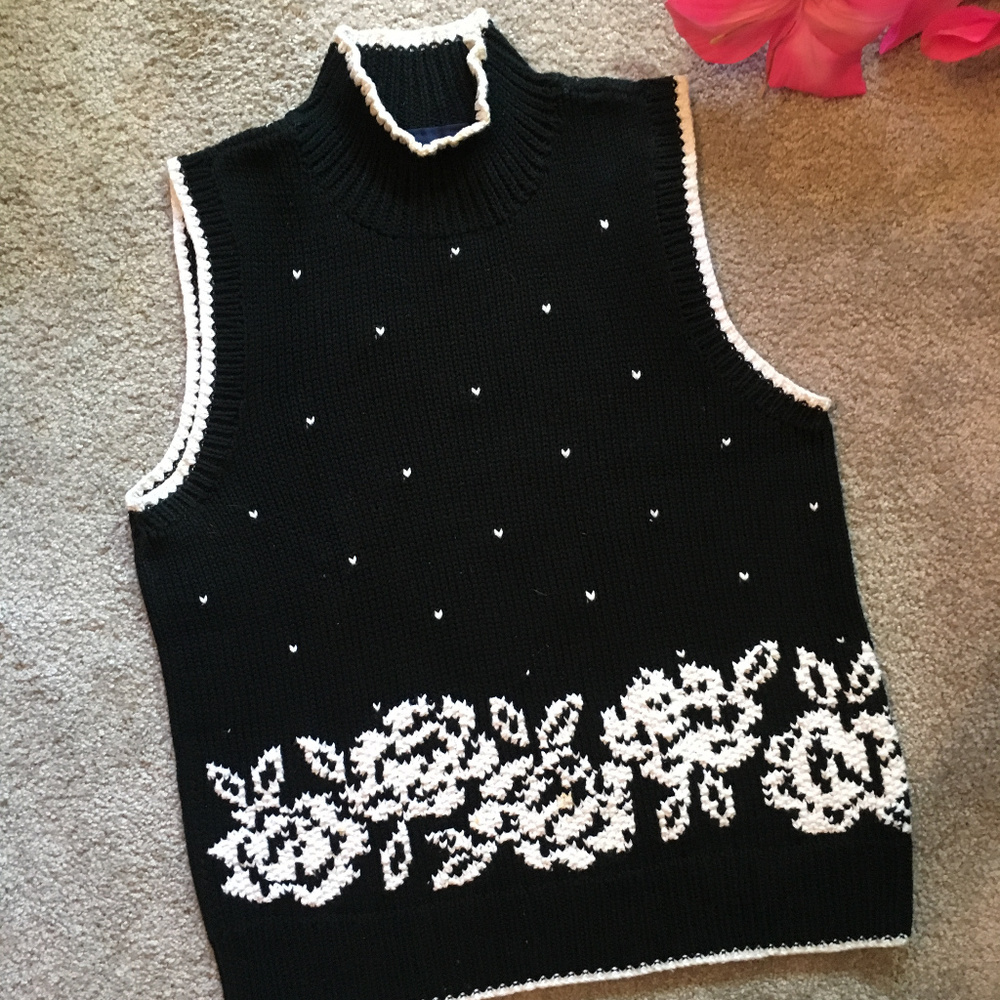 Liz Claiborne Knit Top